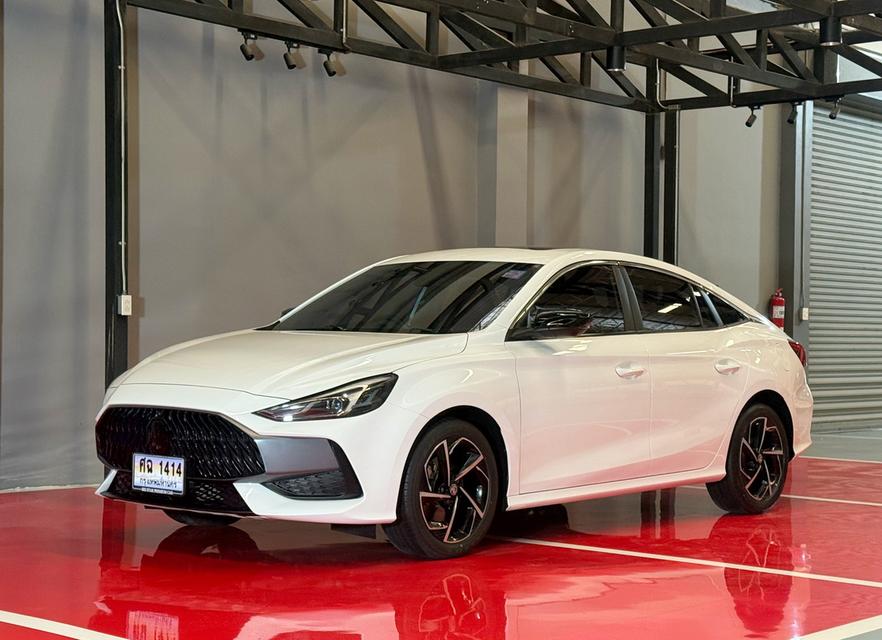 2023 MG 5 1.5 X SUNROOF  รุ่น TOP สุด OPTION เต็ม รถวิ่งน้อยเพียง 25,000 กม เข้าศูนย์ตามระยะ รถไม่เคยมีอุบัติเหตุครับ รูปที่ 4