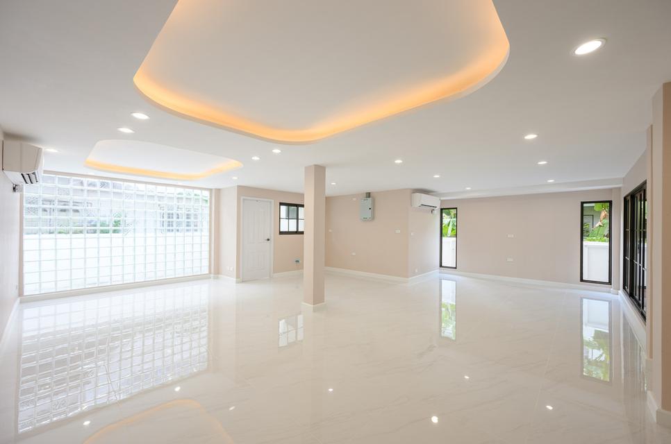ขายบ้านหรู บางนา - ตราด กม. 12 Windsor Residence at Bangna ใกล้รถไฟฟ้า สถานีบางนา 2