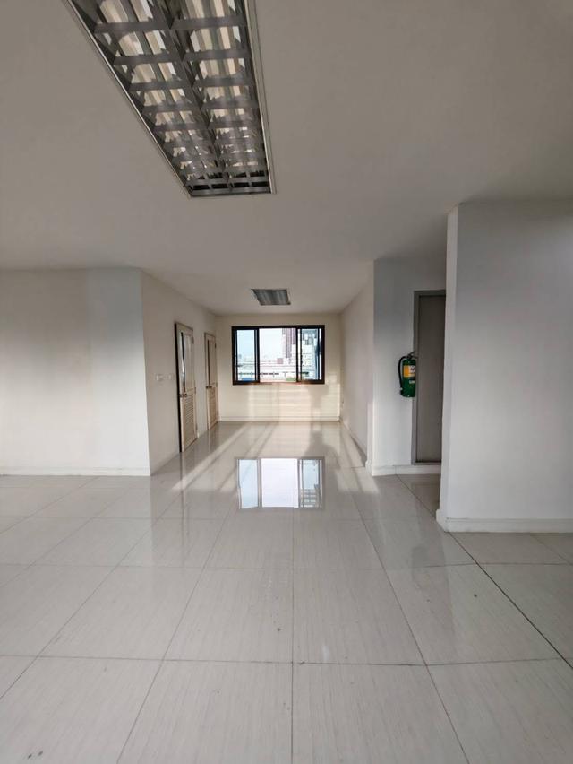 ให้เช่าพื้นที่สำนักงาน โครงการมหาทุนพระราม 3 ใกล้ Central Rama 3 ชั้น4 พร้อมลิฟท์ และที่จอดรถ ออฟฟิศสำนักงาน 6