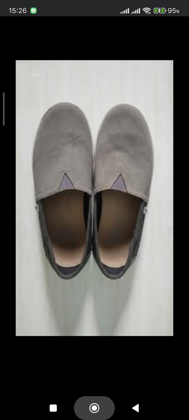 รองเท้าแบรนด์ TOMS มือสอง ของแท้