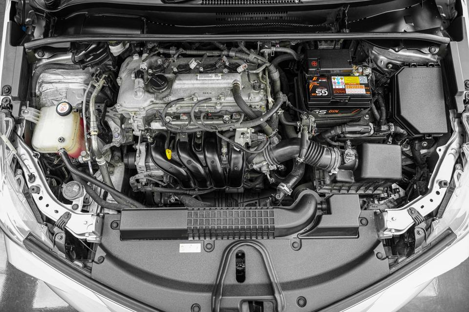 2020 TOYOTA ALTIS 1.6 G สีเทา ไมล์ 86972 กม. 18