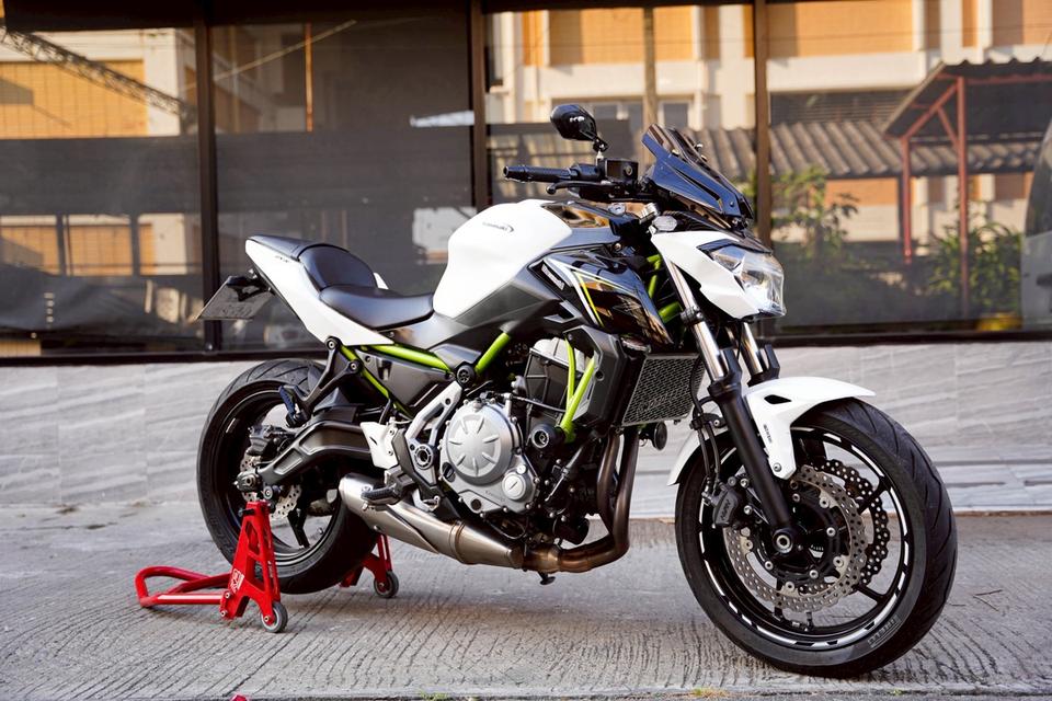 Z650 Kawasaki ปี2017 สีขาว