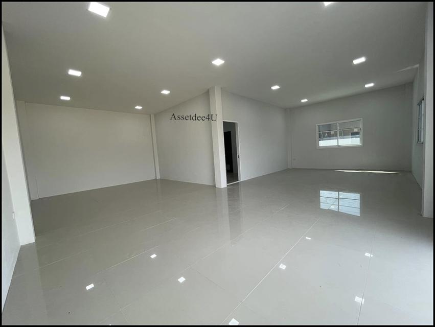 AW552 ให้เช่าโกดัง โรงงาน ย่านบางปลา บางพลี โกดังมีออฟฟิศ พื้นที่ 456 ตร.ม. พื้นอีพ็อกซี่ เทรลเลอร์เข้าได้ 3