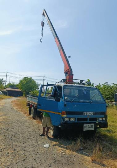 ขายรถ Isuzu NPR ติดเครน 110 แรงม้า