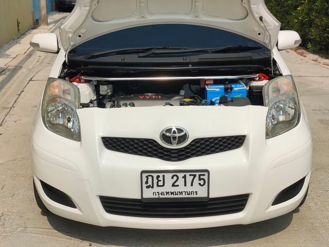 TOYOTA YARIS 1.5 E AUTO ปี 2010 รถสวย ไมล์ 15x,xxx Km. ฟรีดาวน์ T.086-527-9533 2