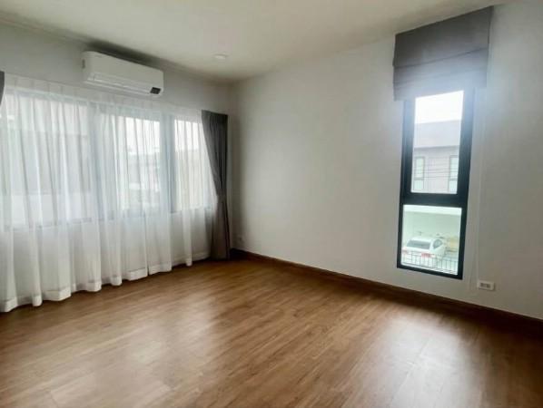 ให้เช่าบ้านเดี่ยวโครงการหรู The Centro Bangna ขนาด 4 ห้องนอน 5 ห้องน้ำ ใกล้เมกะบางนา 10