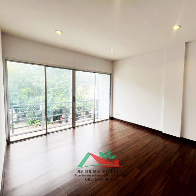 ขายทาวน์โฮม3ชั้น 2หลัง ขนาด44ตรว. ซ.หทัยราษฎร์4 ภายในสภาพดีมาก 6