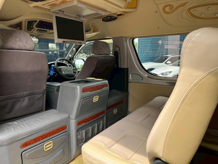 ขาย Toyota Commuter 2.5D4D ปี14 11