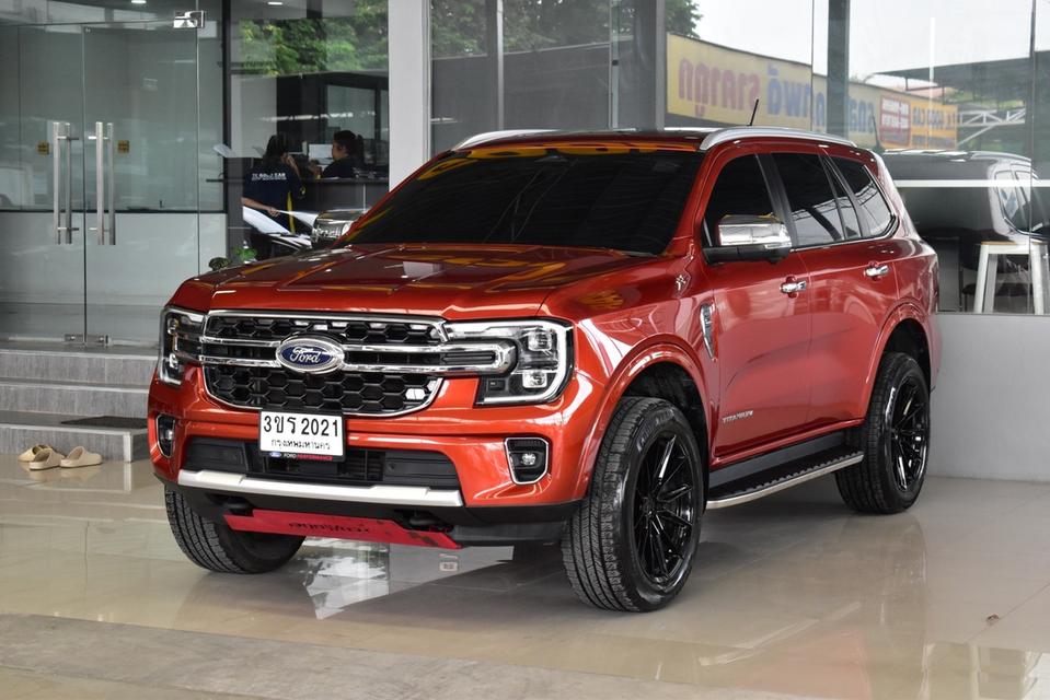 FORD EVEREST 2.0 BI-TURBO TITANIUM+ 4WD ปี 2023 รหัส TKG2021