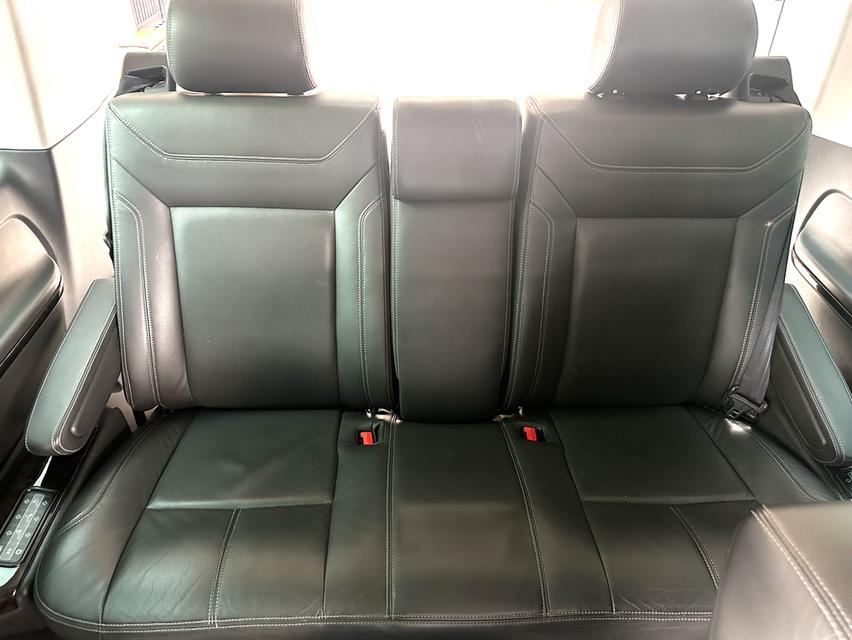 VOLKSWAGEN CARAVELLE 2.0 TDI ปี2012/2013 17