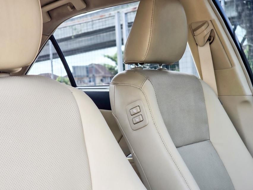 (แจ้งรหัสรถ CBLX6625) 🚘 TOYOTA CAMRY 2.0G D-4S 2016 — D-SEGMENT รูปที่ 12