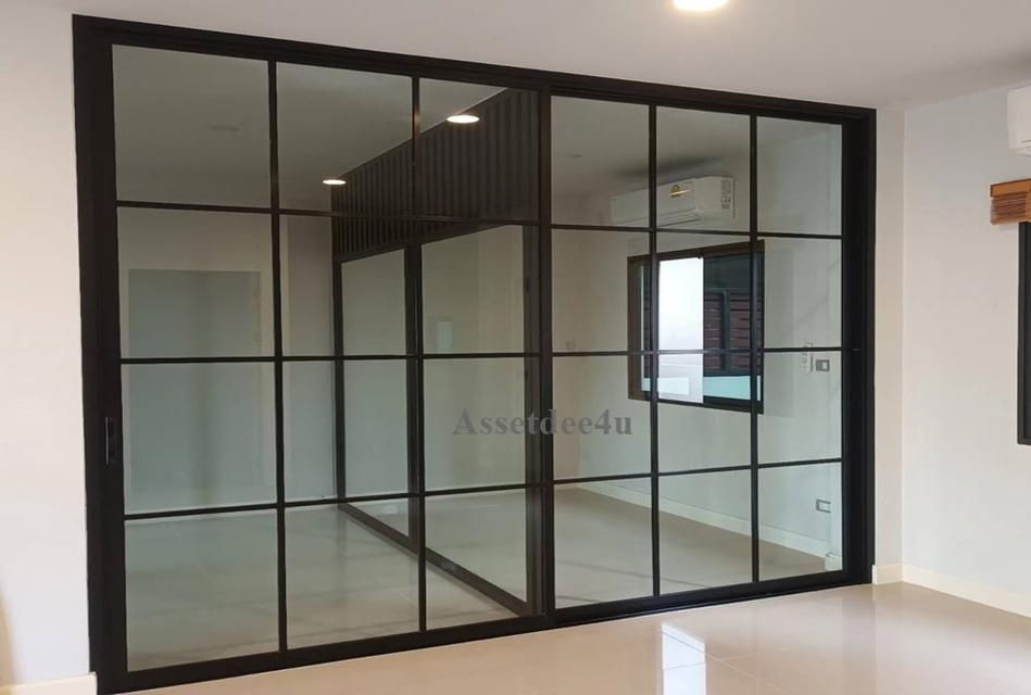 AT572 ให้เช่าทาวน์โฮม 2 ชั้นหลังมุม อนาบูกิ ธนาฮาบิแทต สะพานมหาเจษฏาบดินทร์ ราชพฤกษ์ ไม่มีเฟอร์นิเจอร์ เลี้ยงสัตว์ได้