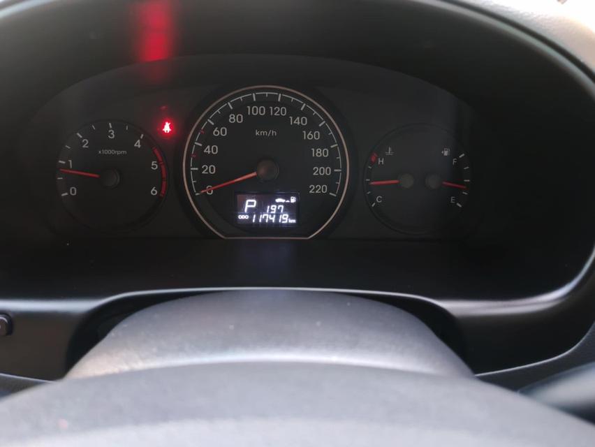 ขาย Hyundai H1 2.5Deluxe ปี17 8