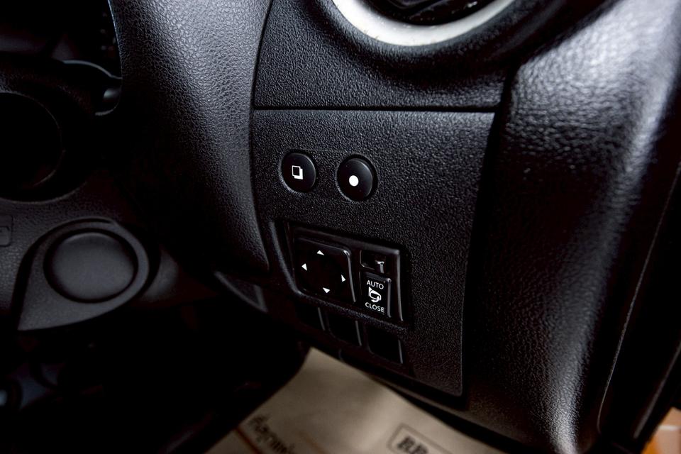 รหัสรถ 1D219 MARCH 1.2 V 2012 10