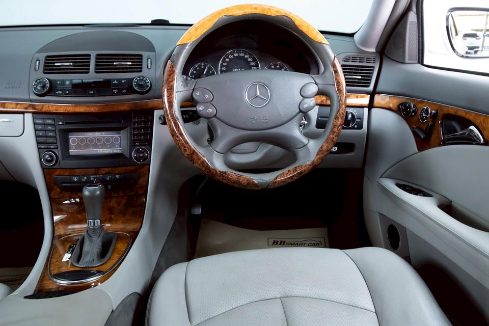 MERCEDES-BENZ E-CLASS E200 NGV W211 2009  11