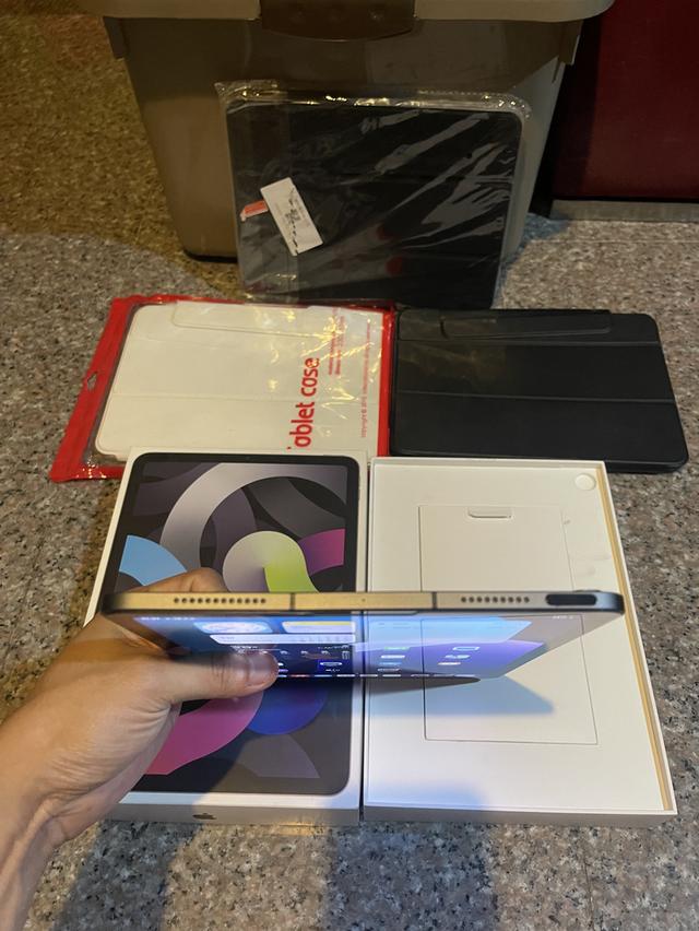 ขายiPadAir4สีSpace Gray256กิ๊กWifi Celluerใส่ซิมได้ยกกล่องไร้รอยตกใช้งานดีถูกมากกก