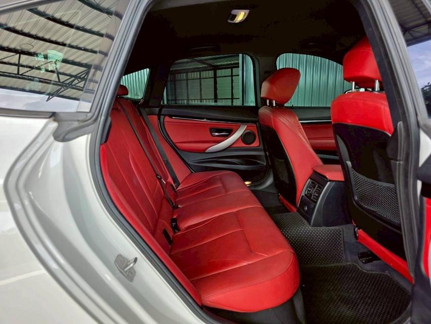 ขาย BMW 320d GT Msport ปี19 13