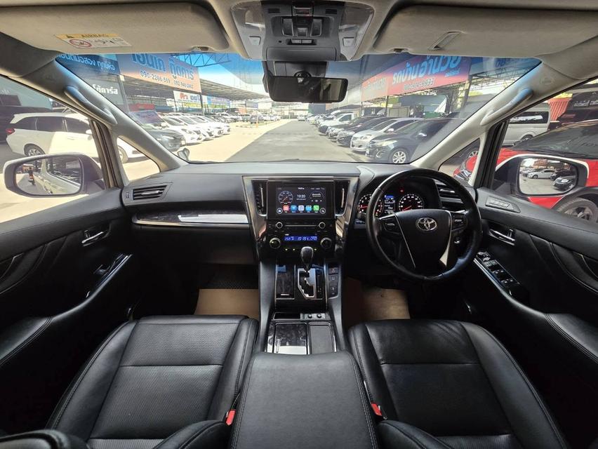 Alphard 2.5S C Package ปี 2020  รถผู้บริหาร  9