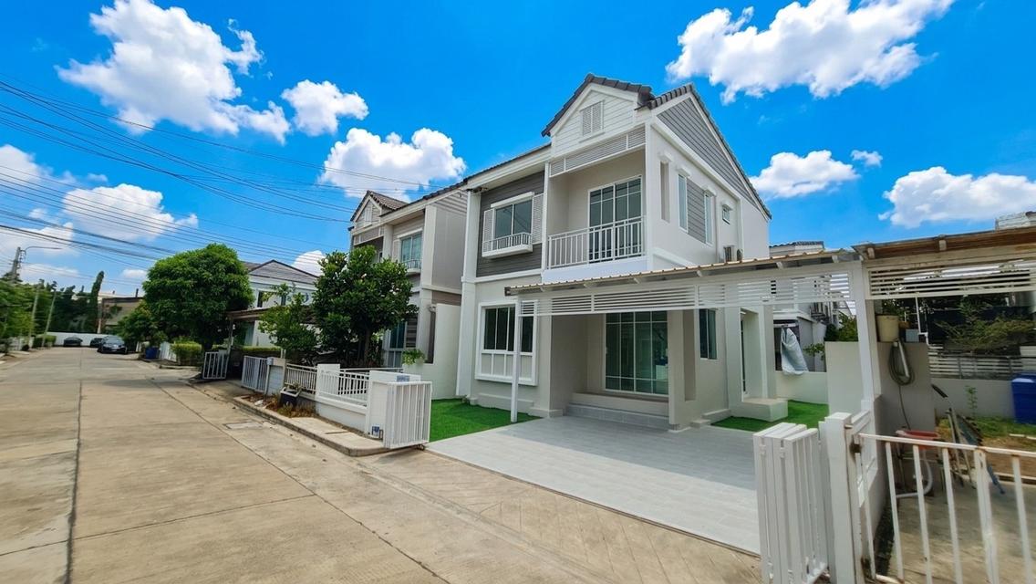 The Village แจ้งวัฒนะ-ติวานนท์ บ้านแฝดอารมณ์บ้านเดี่ยว 3