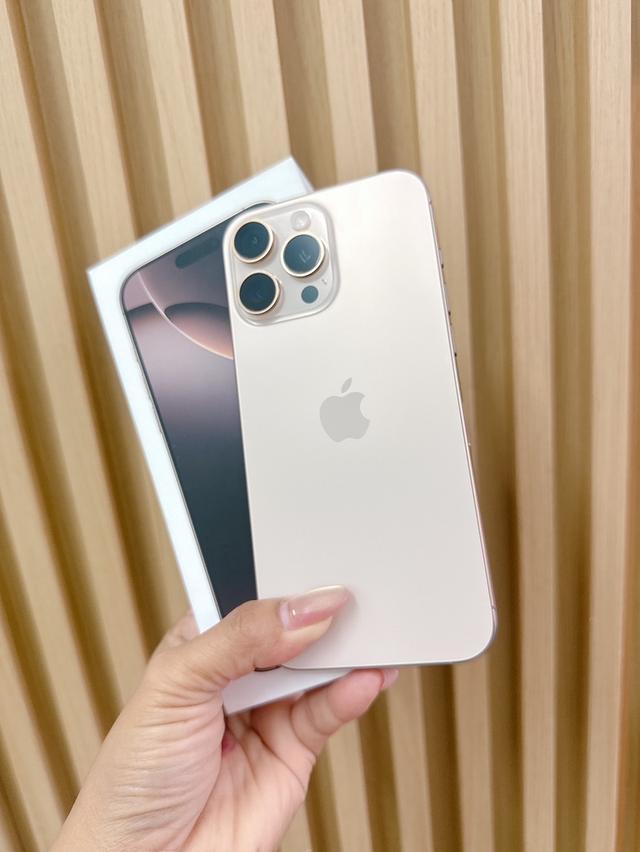  iPhone 16 Promax 256gb Zp ราคา 36,900.- 