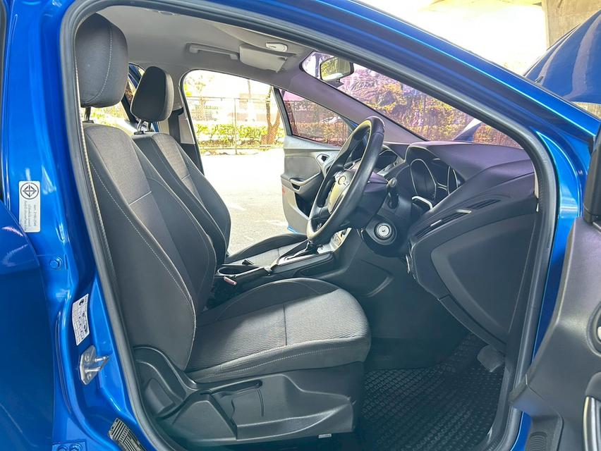 2013 Ford Focus 1.6 Trend Hatchback AT 5 ประตู รถสวย พร้อมใช้งาน รูปที่ 13