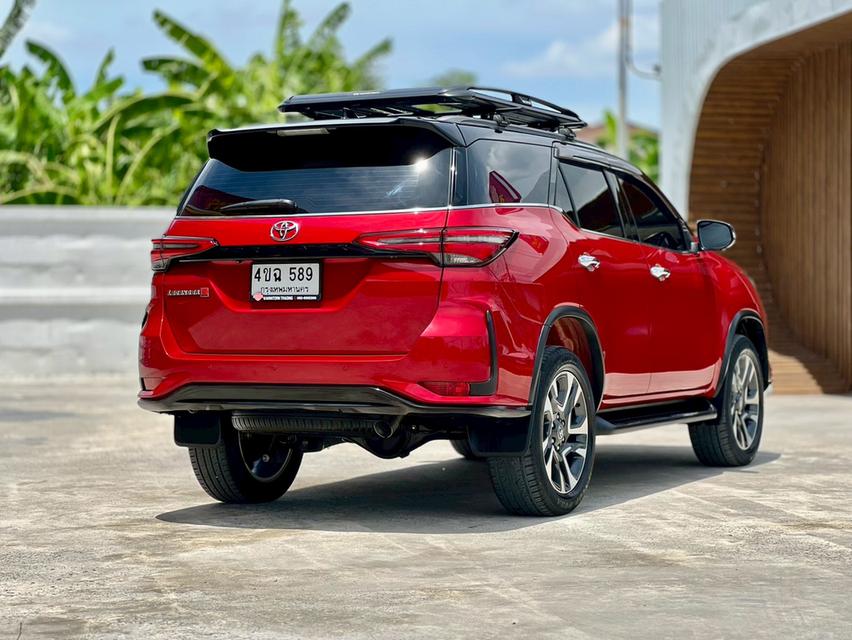ปี 2023 TOYOTA FORTUNER, 2.4 LEGENDERรถมือเดียว สภาพสวย  4
