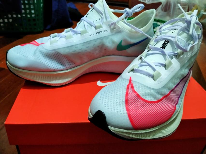 Nike zoom fly 3 2