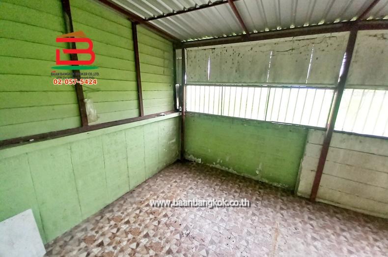 ทาวน์เฮาส์ หมู่บ้าน กิติชัยวิลล่า 11 หลังริม เนื้อที่ 27.6 ตรว. ถนนมิตรไมตรี เขตหนองจอก กรุงเทพฯ 6