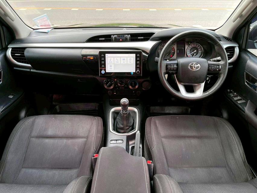 Toyota Revo Prerunner 2.4 Double Cab entry MT เกียร์ธรรมดา. ปี64 (2021) 9