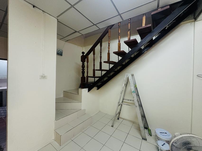 ให้เช่าทาวเฮาส์ 2 ชั้น ย่านวัชรพล 7