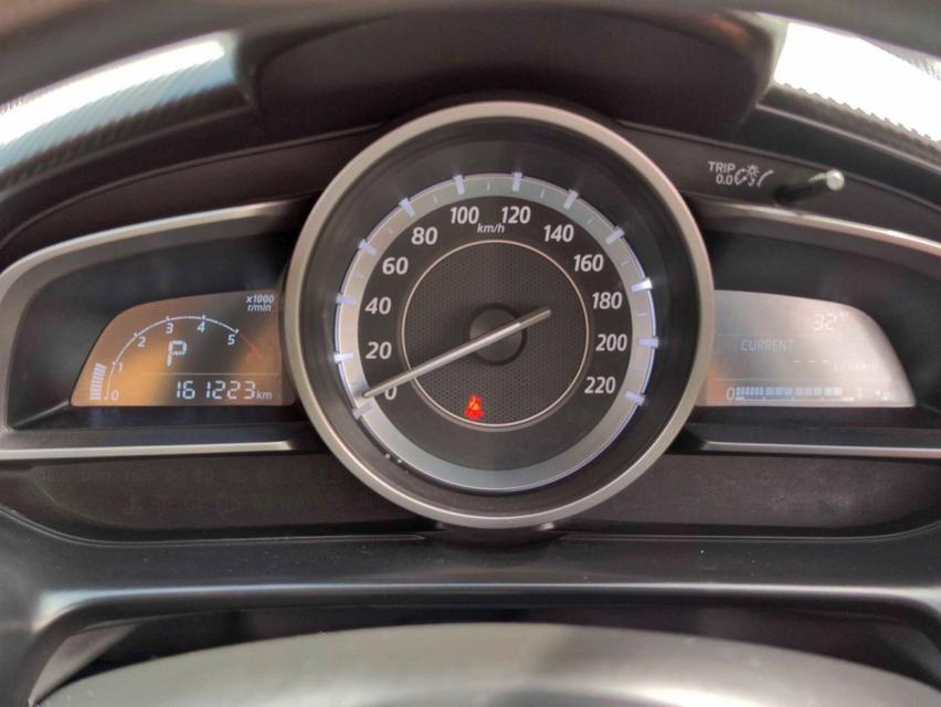 รหัสรถ CAT697 2015 Mazda 2 Skyactiv 1.5L ดีเซล  9