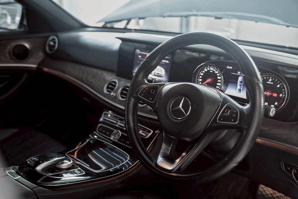 รหัสรถ 67GG183 Mercedes Benz E220d Exclusive A/T ปี 2017 รูปที่ 8