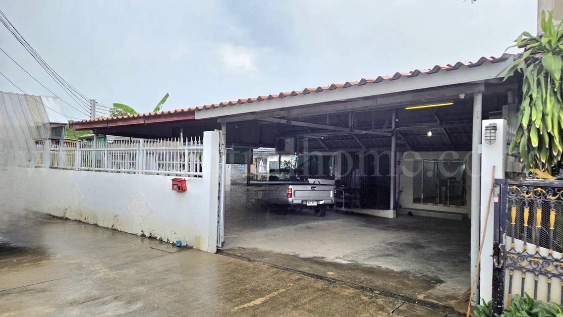 ทาวน์เฮ้าส์ ซอยปากเกร็ด - แจ้งวัฒนะ 35 ใกล้ MRT ศรีรัช 400 เมตร 2