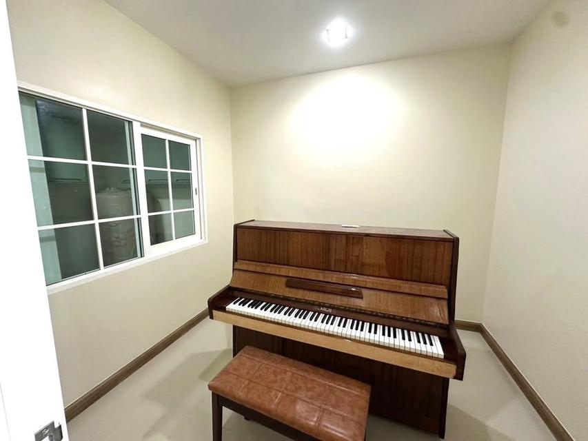 Selling town house 4 bedrooms Pattaya 3.5 Million 6