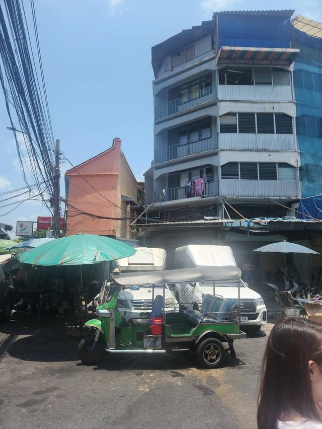 อาคารพานิชย์ถนนทรงวาด 2