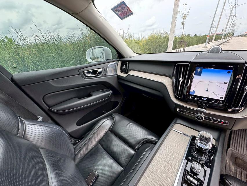 VOLVO XC60 2.0 RECHARGE T8 INSCRIPTION 4WD 2019  10