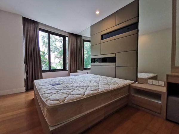 รูป คอนโด โคเรสซิโอ สาทร-พิพัฒน์ สาธรซอย8 (เข้าทางซอย6 ก้อได้) One bed room 43.5ตรม ราคาทำเลดีที่สุด ในย่านนี้ 6