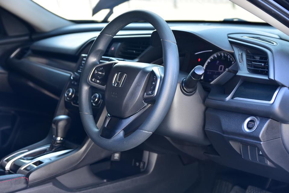 2021 HONDA CIVIC 1.8E AT รูปที่ 14
