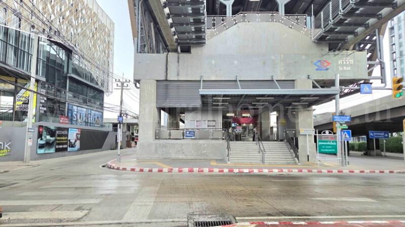 บ้านเดี่ยว ผลพัฒนา ซอยแจ้งวัฒนะ - ปากเกร็ด 37 ใกล้รถไฟฟ้า สถานีศรีรัช 20