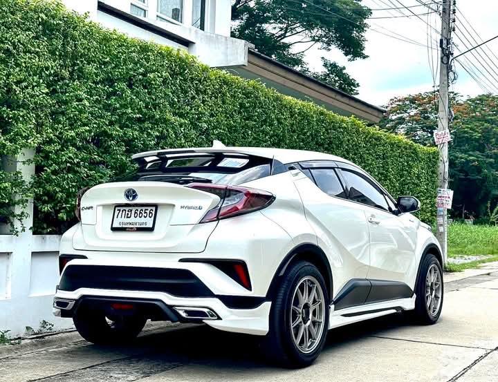 ขาย Toyota CHR 3