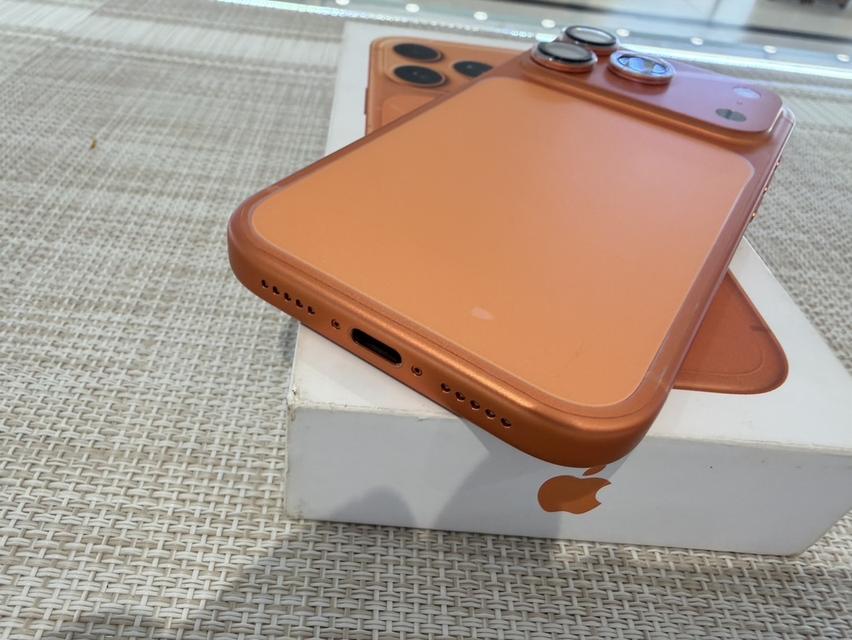 iPhone 17 pro 512gb สีส้ม