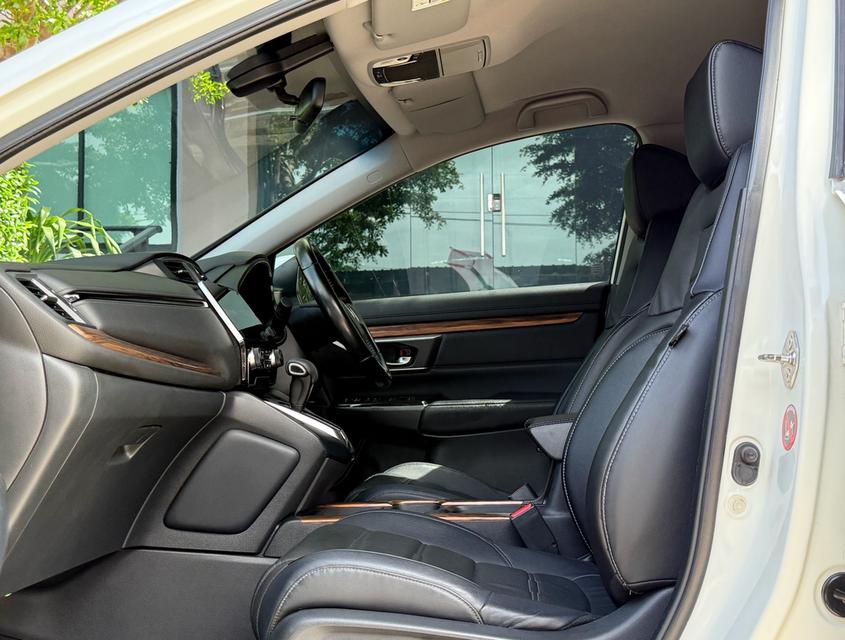 2019 HONDA CRV 2.4EL 4WD 7 ที่นั่ง รถมือเดียวออกป้ายแดง รถวิ่งน้อย เข้าศูนย์ทุกระยะ ไม่เคยมีอุบัติเหตุครับ 13