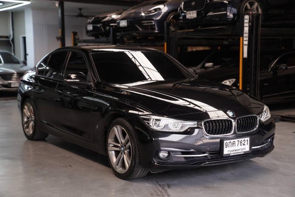 รหัส 67GG7621 BMW 330e 2.0 Sport ปี 2019 14