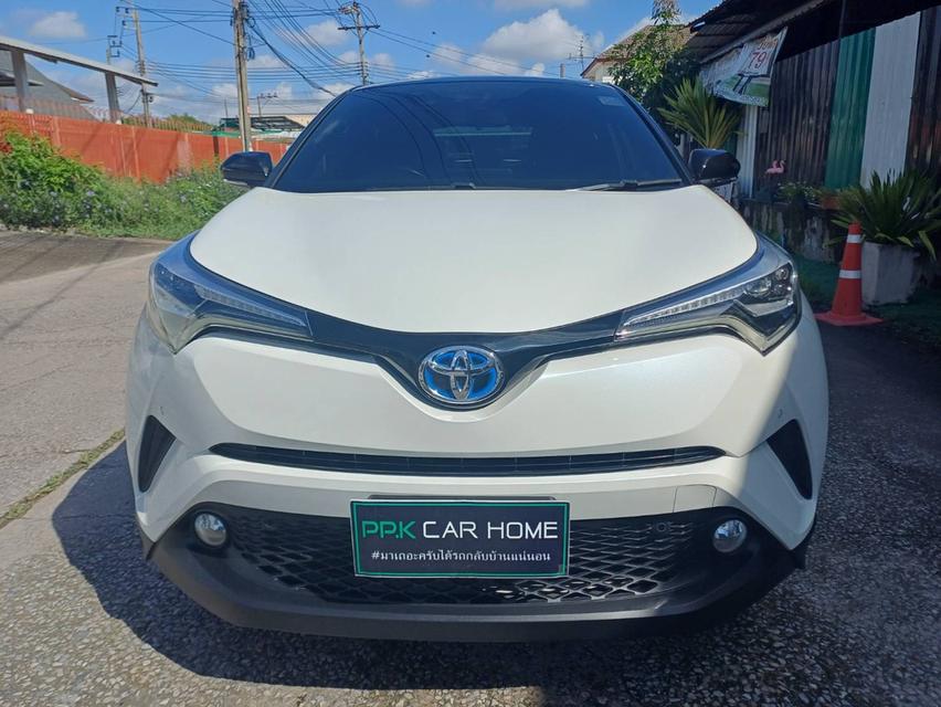 ปี2019 TOYOTA C-HR AT TOP เบนซิน HYBRID OFFTION เต็มๆ
