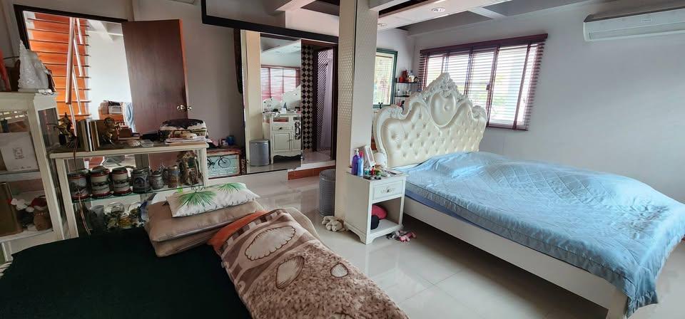 ขายอาคารพาณิชย์4ชั้นซ.อินทามระ44 ใกล้สถานีรถไฟฟ้าใต้ดินห้วยขวางและสุทธิสาร ใกล้ BigC, Homeproรัชดา ใกล้แยกสุทธิสาร-รัชดา 5