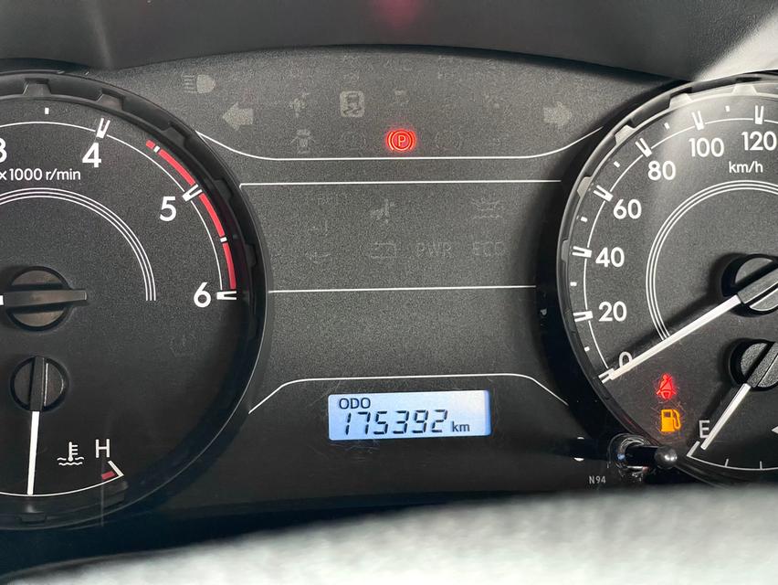 ขาย Toyota Revo 2.4Entry ปี22 7