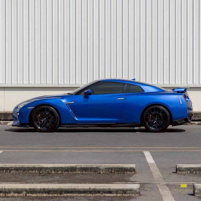 NISSAN GT-R R35 2019 – 50th รูปที่ 4