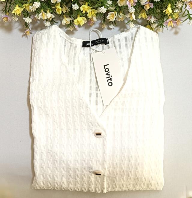 เสื้อคอวีสีขาว, size S