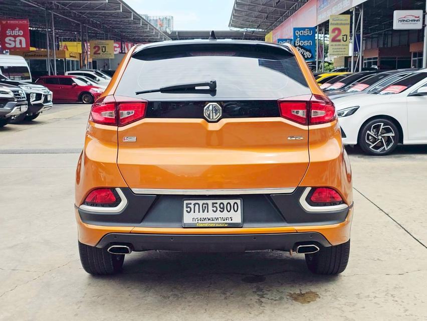 รหัสรถ SEZ5900 MG GS 2.0 TD 2WD (Black Top)เกียร์ ออโต้ เบนซิน สี ส้ม ดำ ปี 2016 ไมล์น้อย