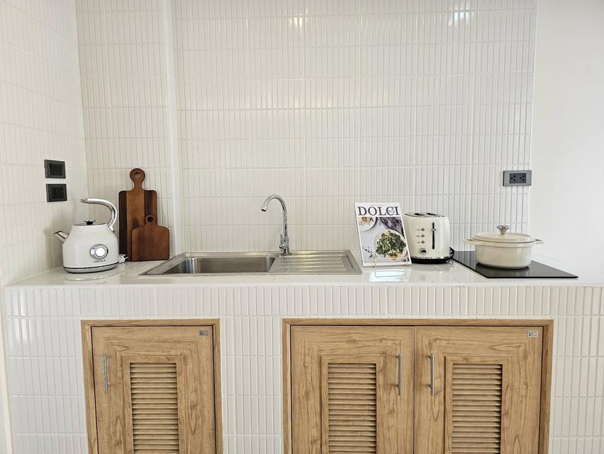 🏡🎉 ทาว์เฮ้าส์สองชั้น รีโเนวทใหม่ ตกแต่งพร้อมอยู่ ทำเลใกล้เมือง #ช้างเผือก - ราคา 2.49 ล้านบาท 🔥新建房屋出售 2 卧室 3 卫生间 - 价格 2.49 MB 🔥 5